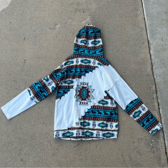 Aztec Print Hoodie - Picture 2 of 3
